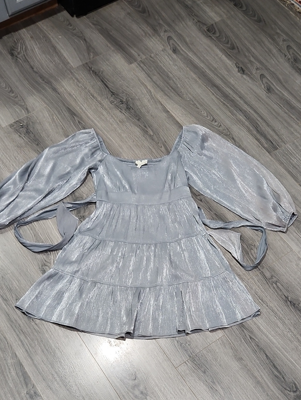 NWT Pinch Metallic Silver Shimmer Tiered Long-Sleeve Mini Dress